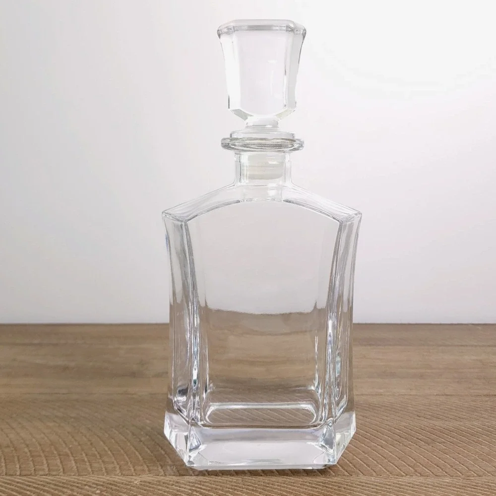 Godinger Crystal Whiskey‎ Decanter W/ Stopper Heavy Classic 25 oz